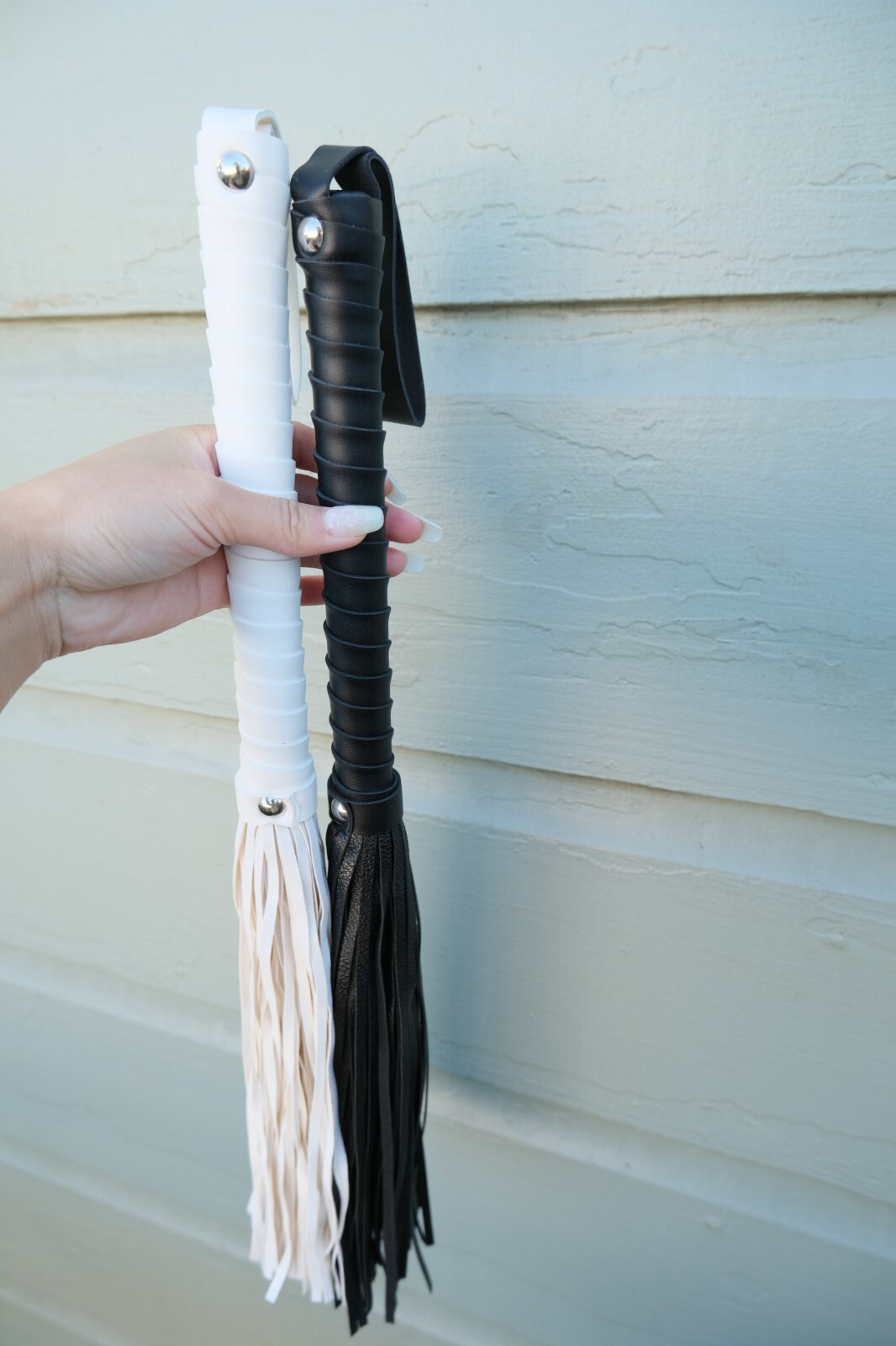 White & Black Leather Whip Flogger SM PU Leather Handle Whip for Couples